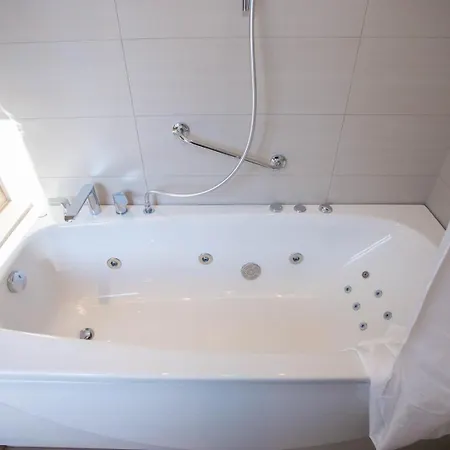 Three Bedroom Milohanic Iv * Poreč