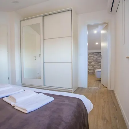 Three Bedroom Milohanic Iv * Пореч