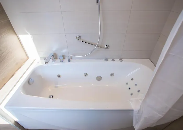 Three Bedroom Milohanic Iv * Poreč