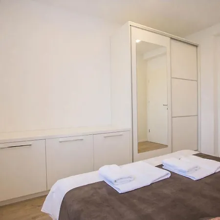 Three Bedroom Milohanic Iv * Porec